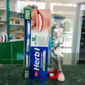 Натуральна зубна паста для курців Аюрведа Dabur. Очищення Відбілювання Захист від карієсу Від зубного нальоту