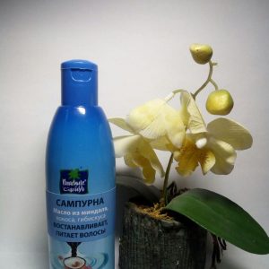 Купуйте аюрведичний комплекс Сампурна - олія для відновлення волосся Мигдаль+Кокос+Гібіскус Індія